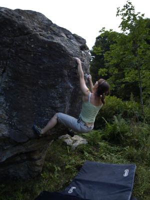 Mik Bouldering ....